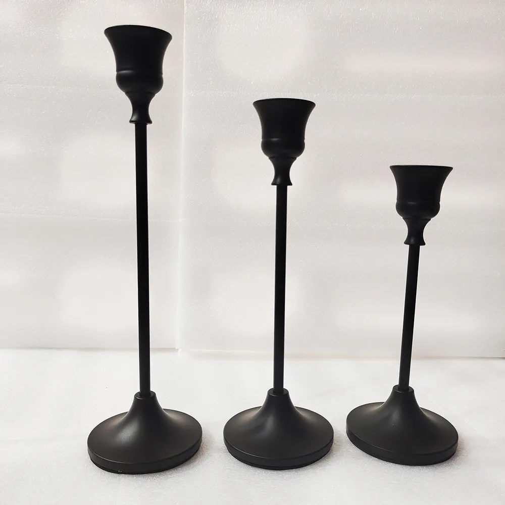 &lt;trp-post-container data-trp-post-id=&#039;699&#039;&gt;European-Style Metal Candle Holders for Elegant Homes&lt;/trp-post-container&gt;