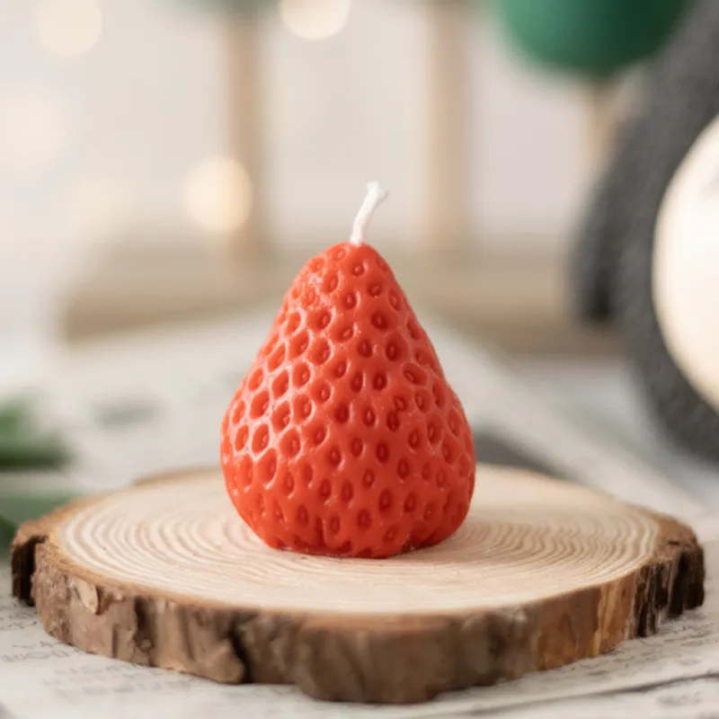 Strawberry candle Strawberry candle